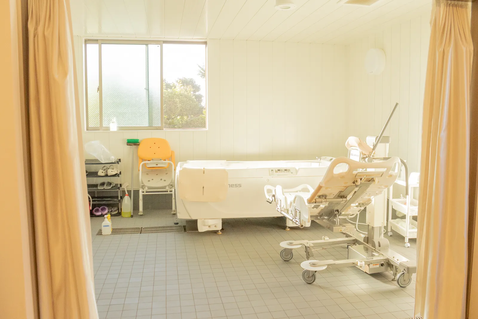 広く機能的な浴室